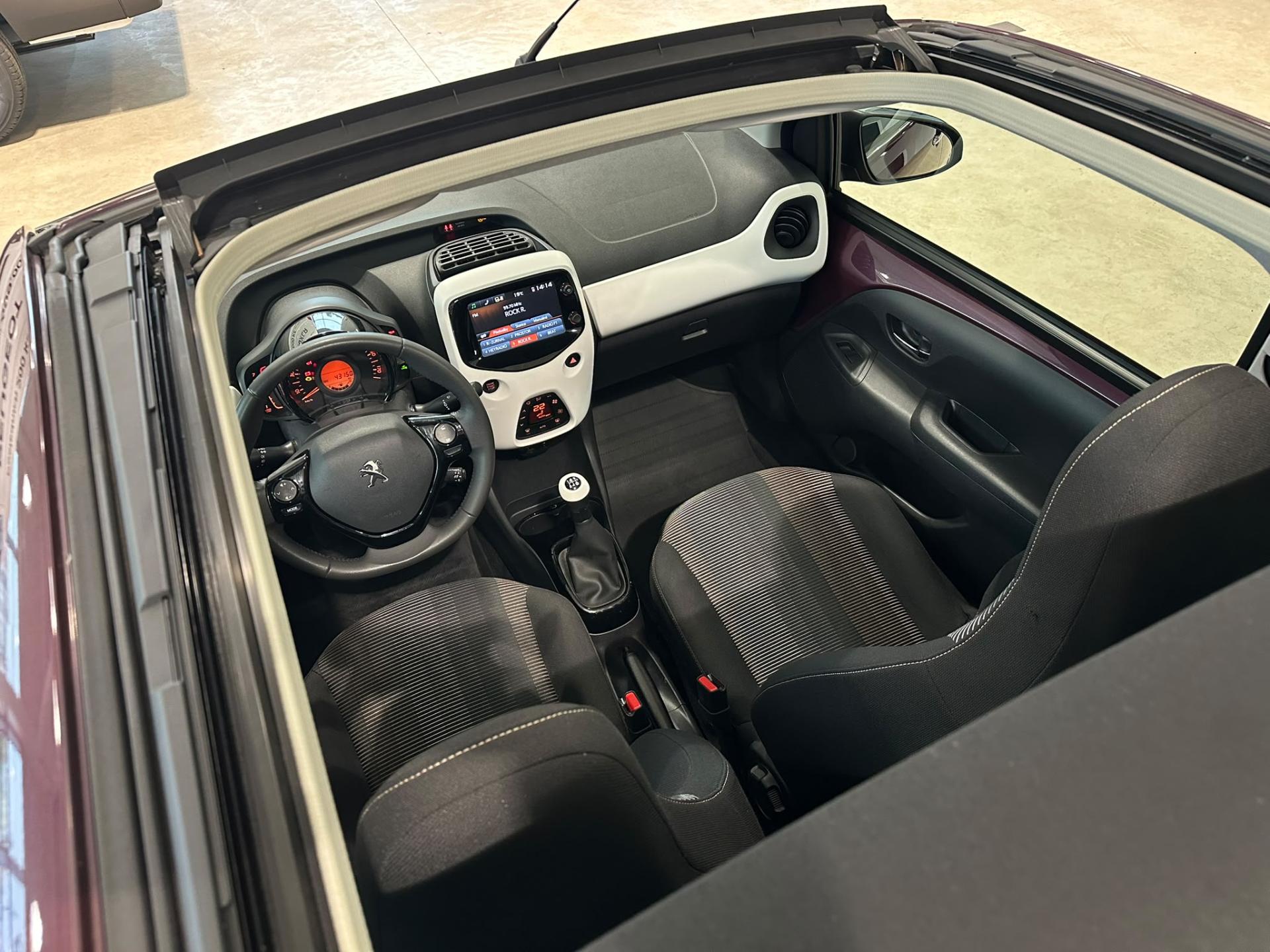 Peugeot 108 hatchback