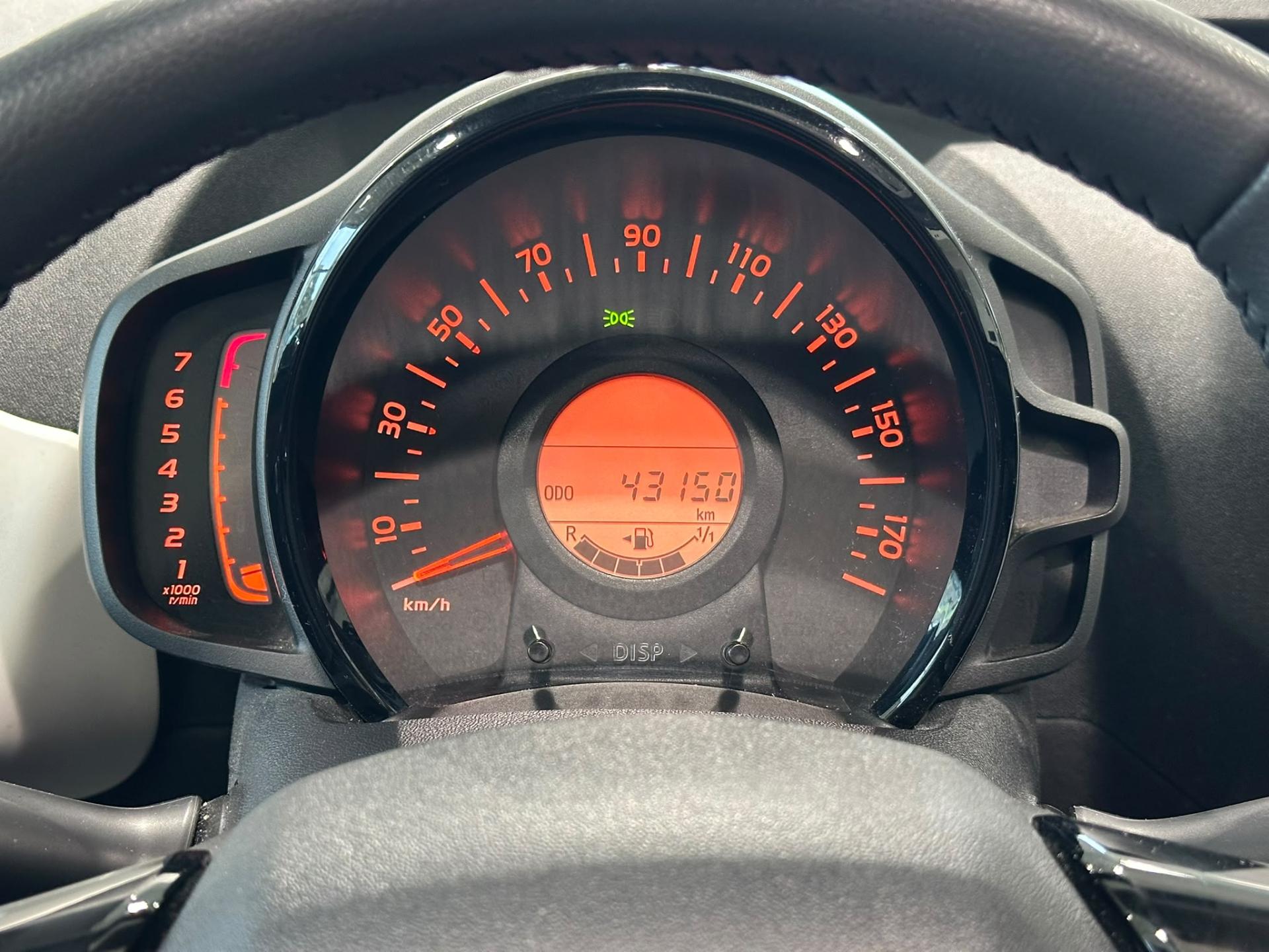 Peugeot 108 hatchback
