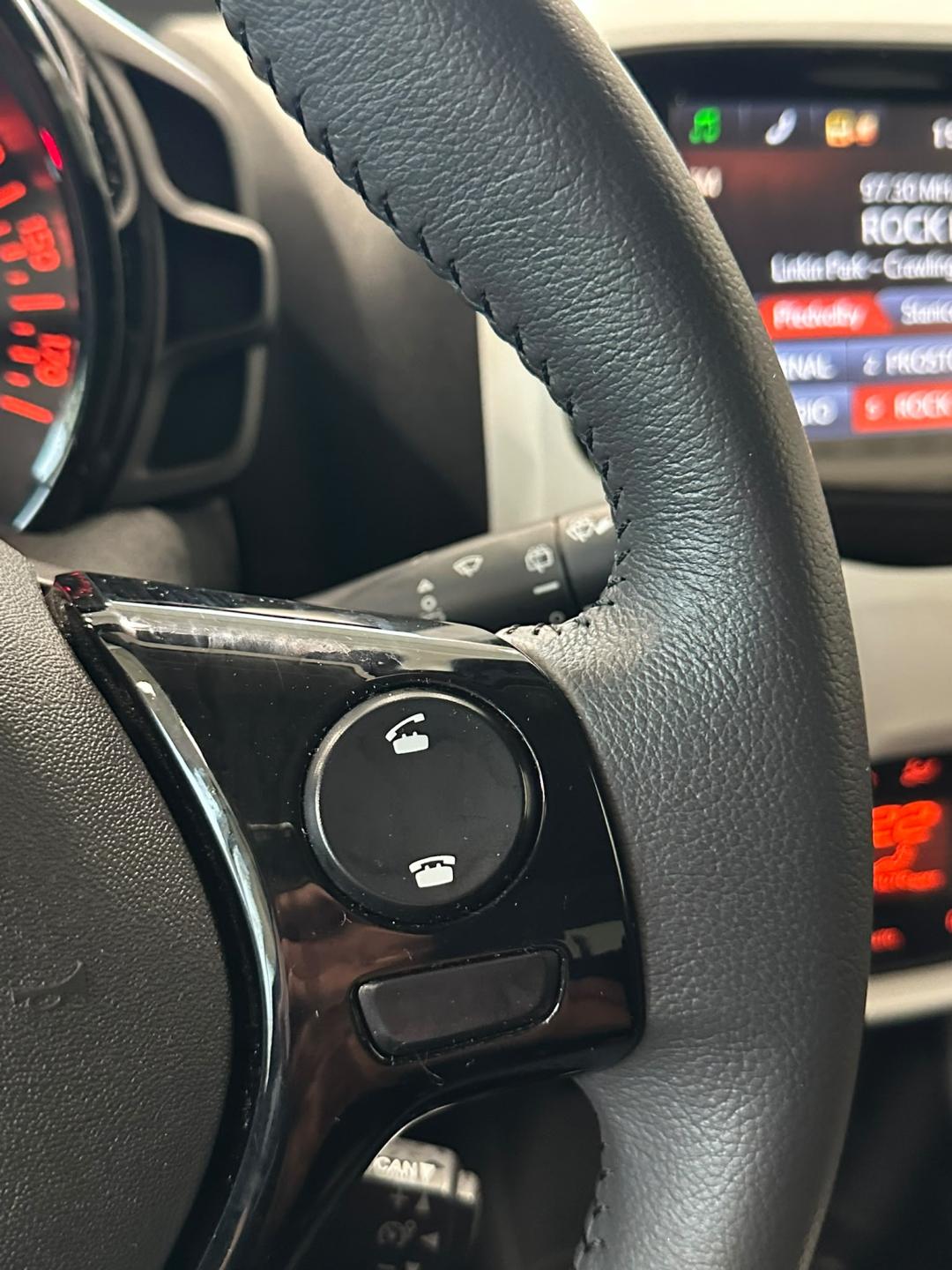 Peugeot 108 hatchback