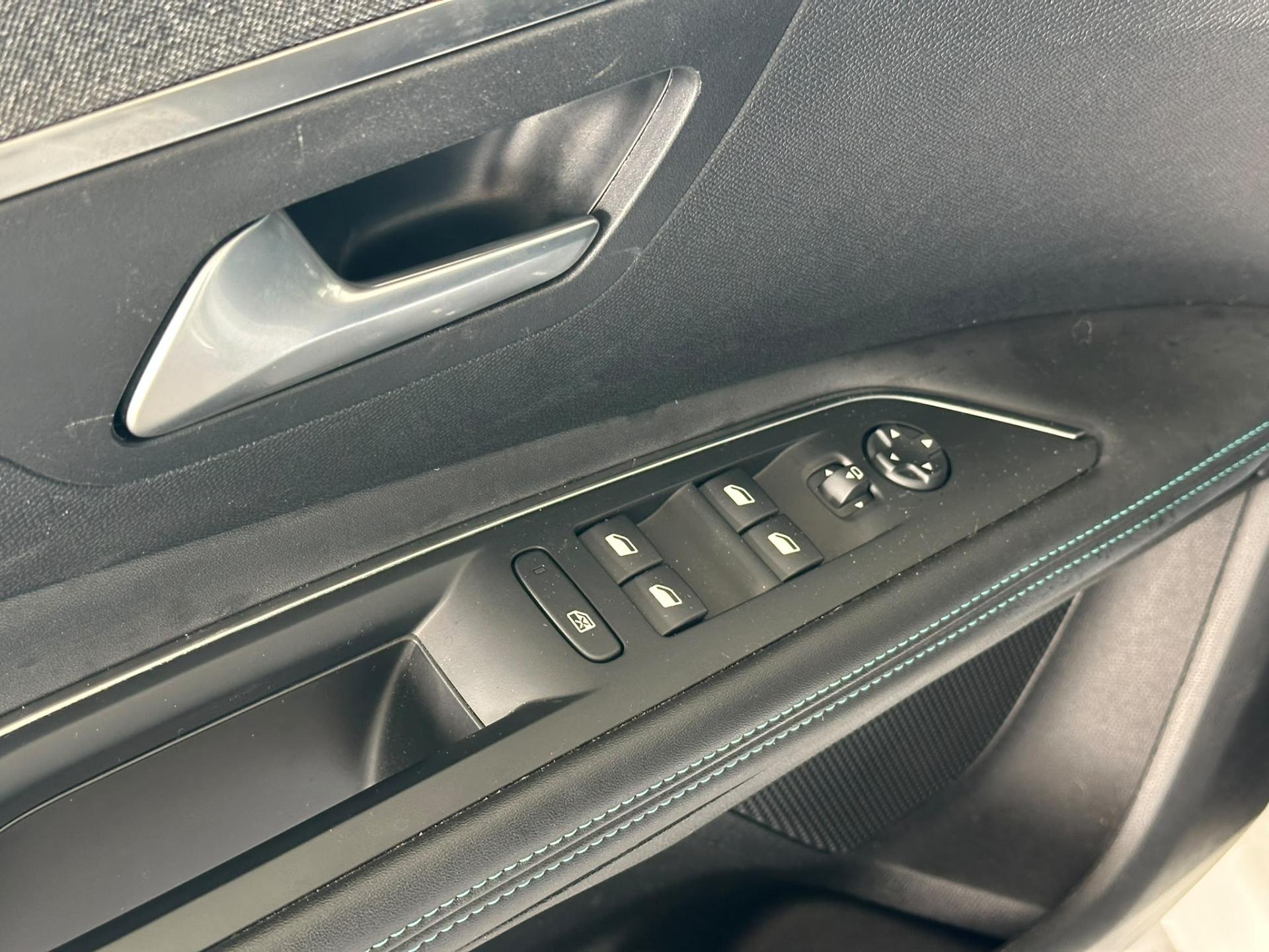 Peugeot 3008 SUV