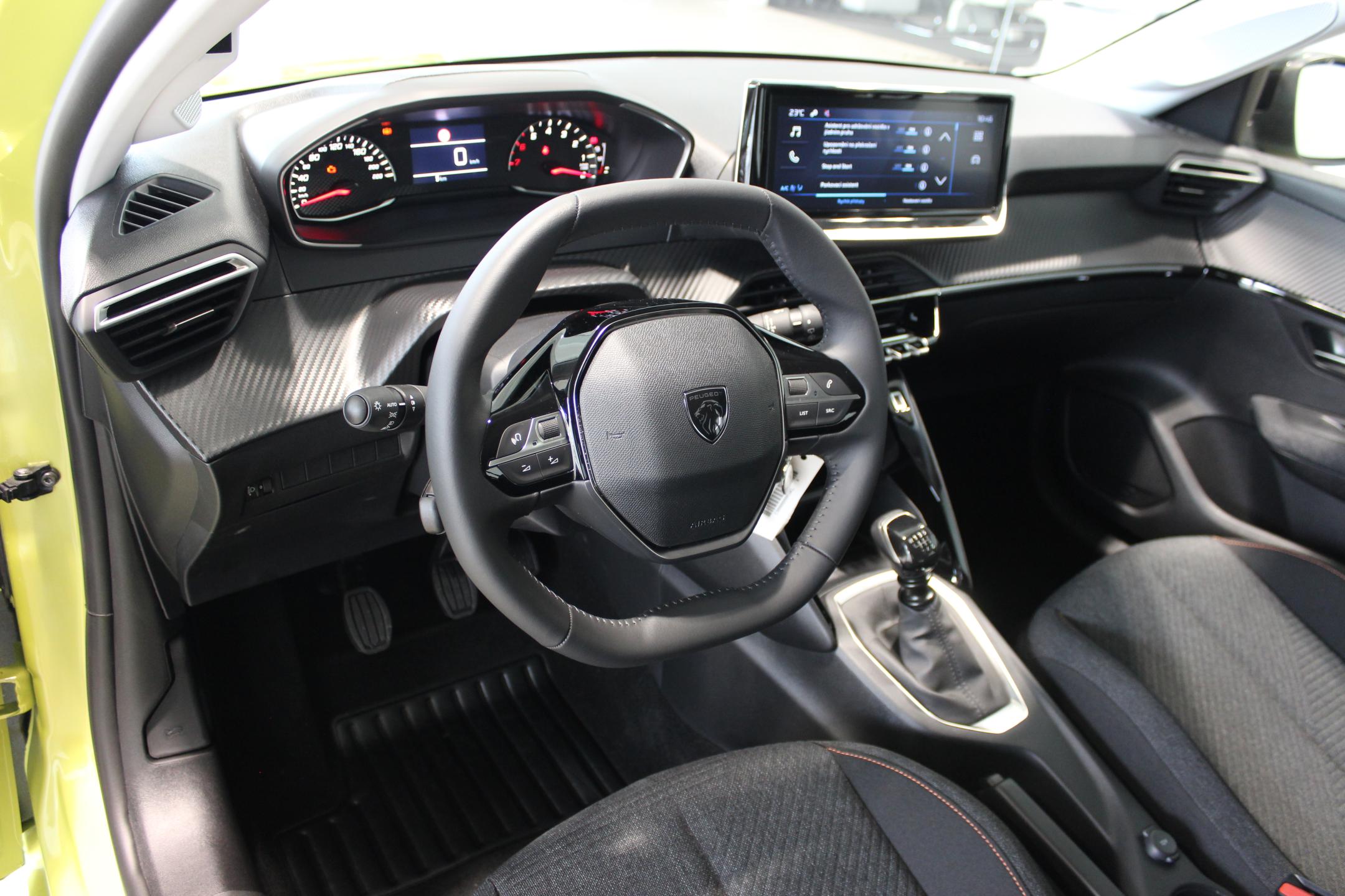 Peugeot 208 hatchback