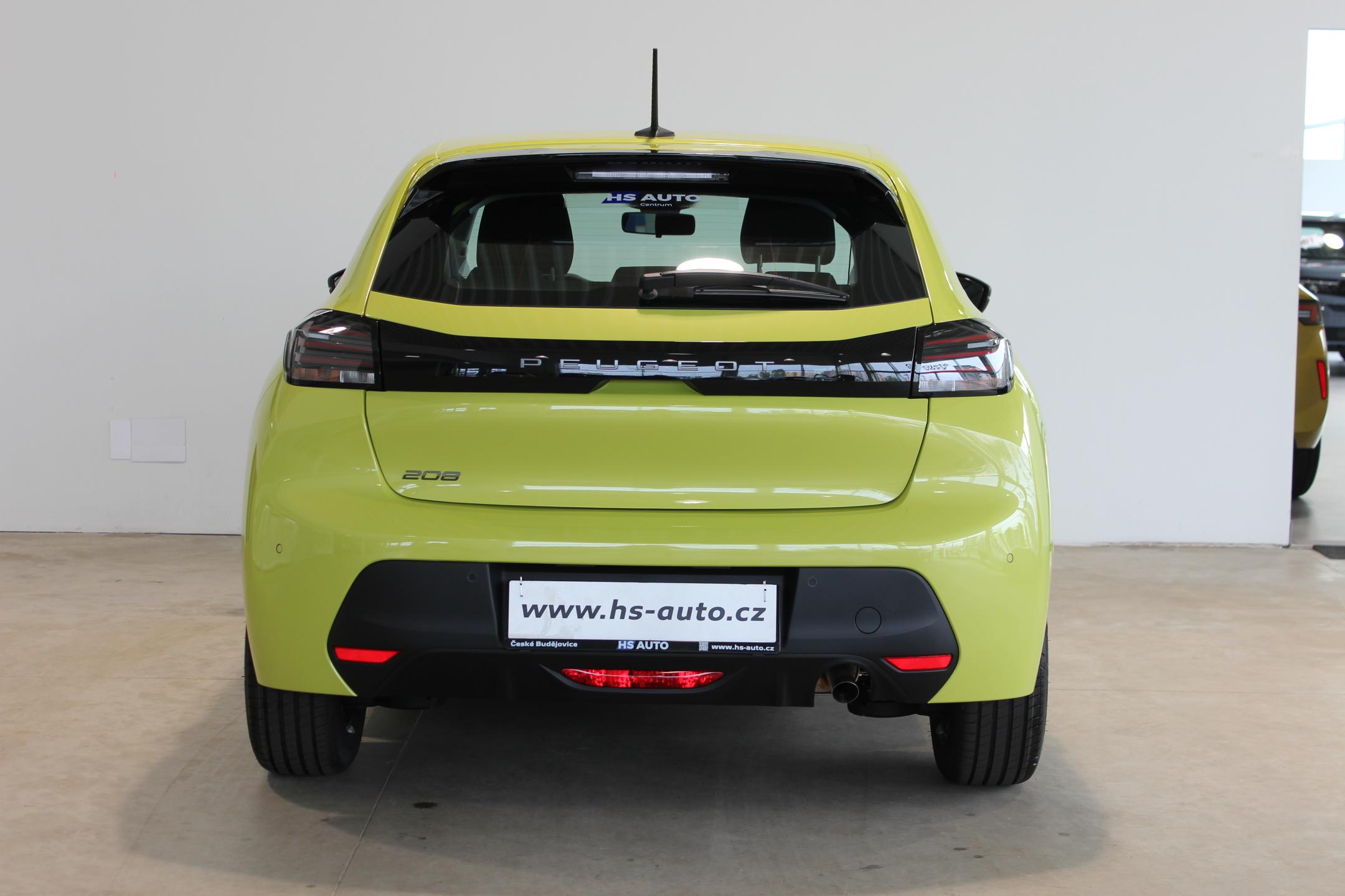 Peugeot 208 hatchback