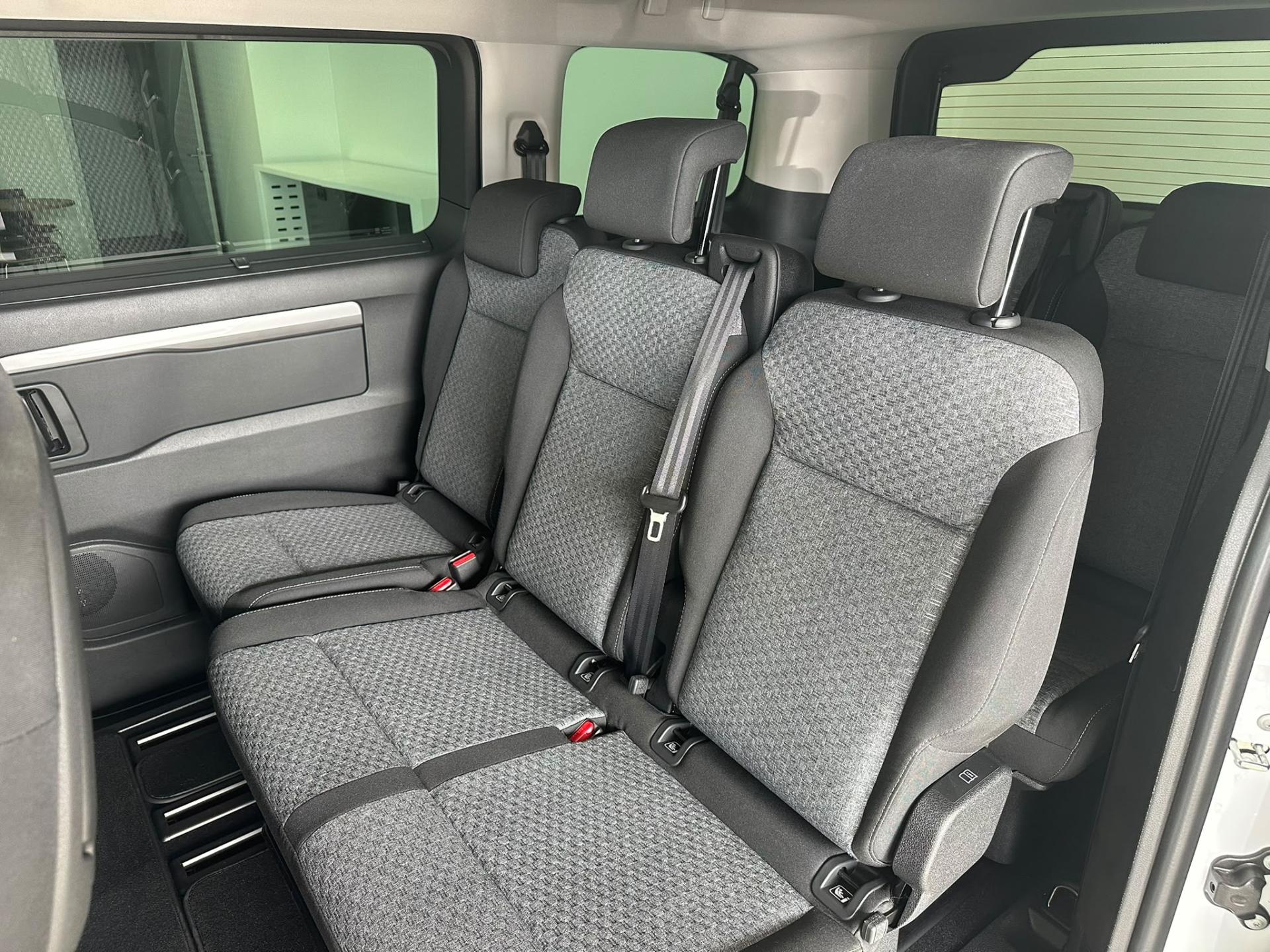 Peugeot Traveller VAN