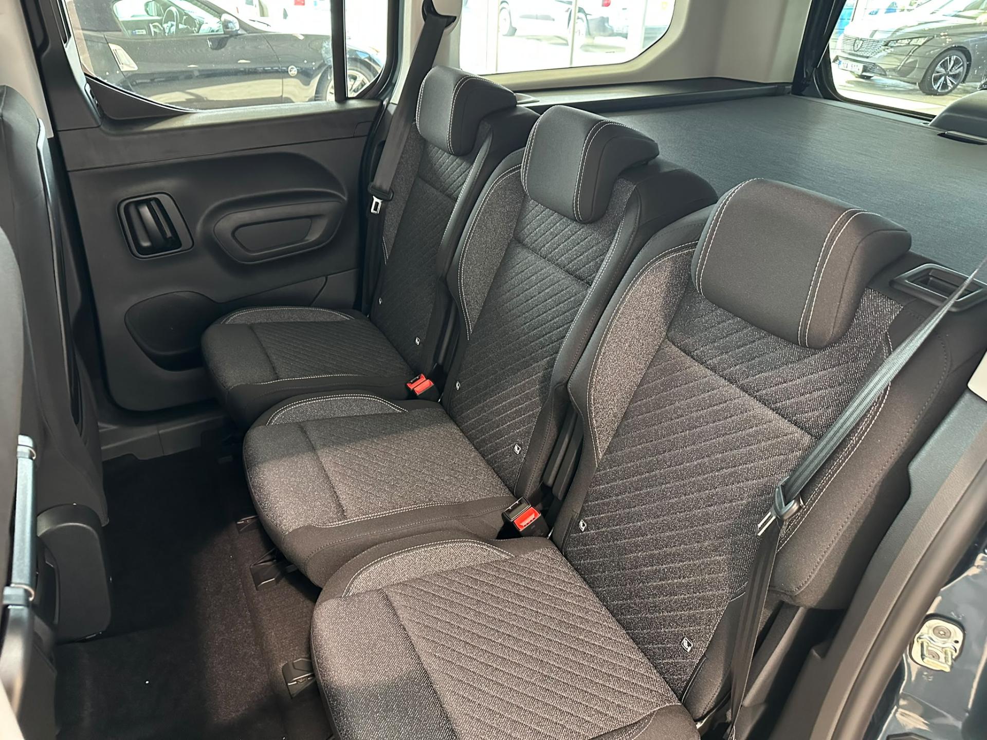 Peugeot Rifter MPV