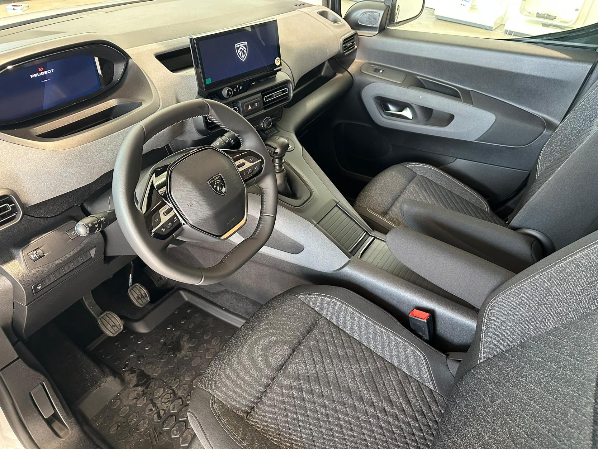 Peugeot Rifter MPV