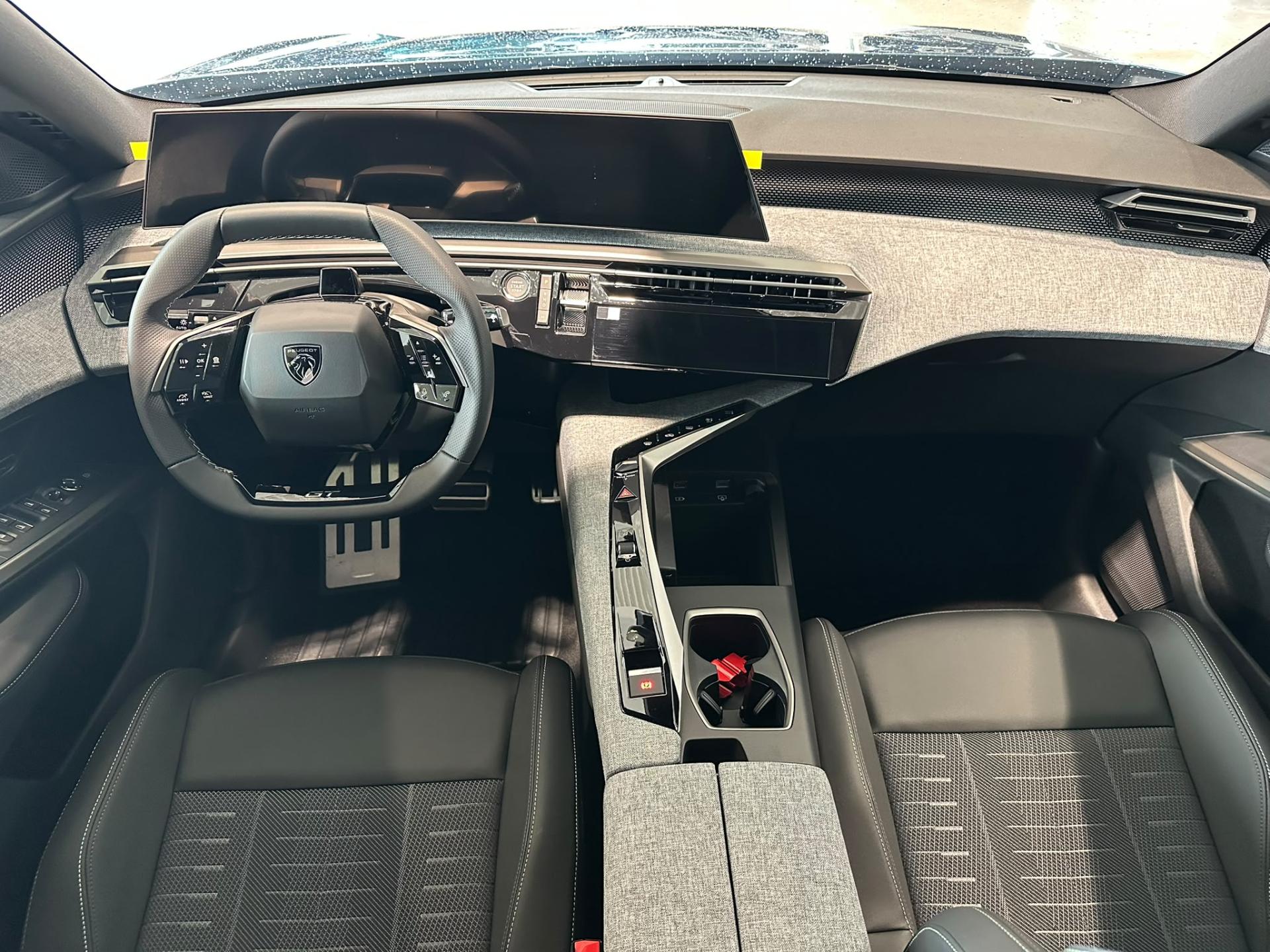 Peugeot 5008 SUV