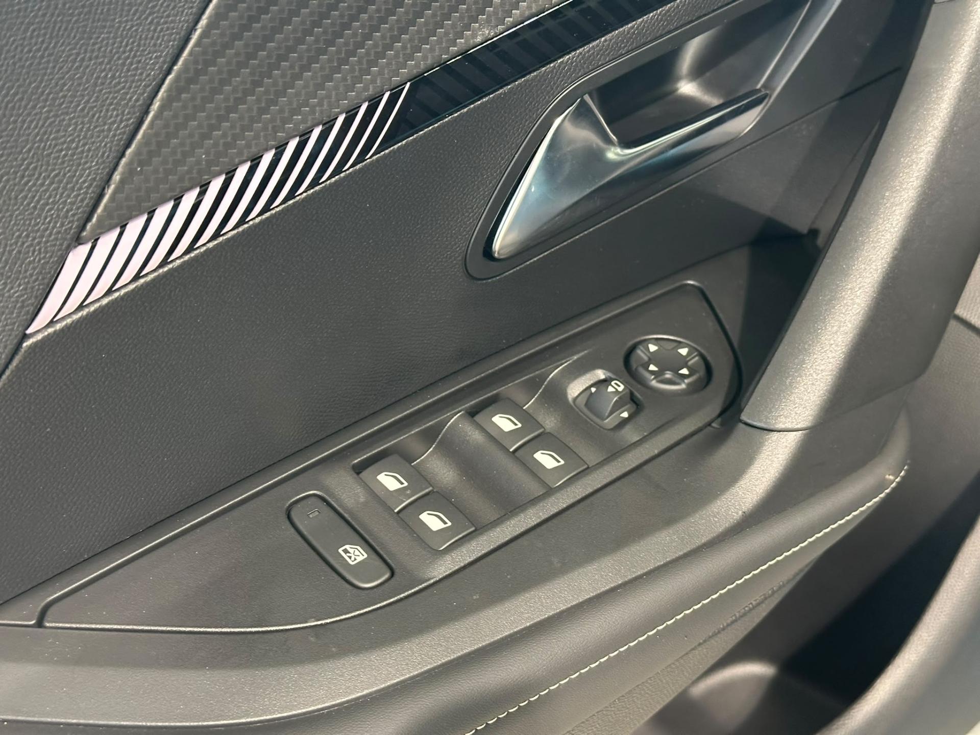 Peugeot 2008 SUV