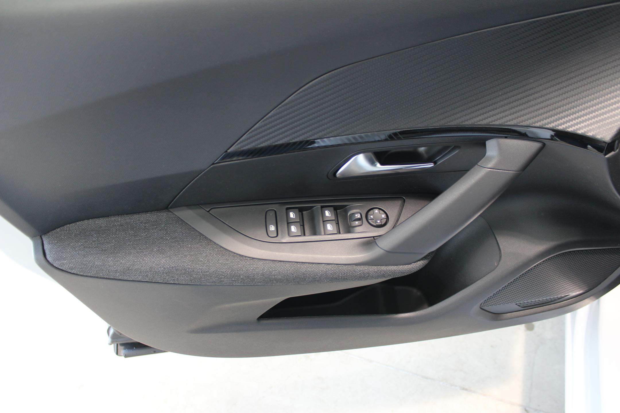 Peugeot 2008 SUV