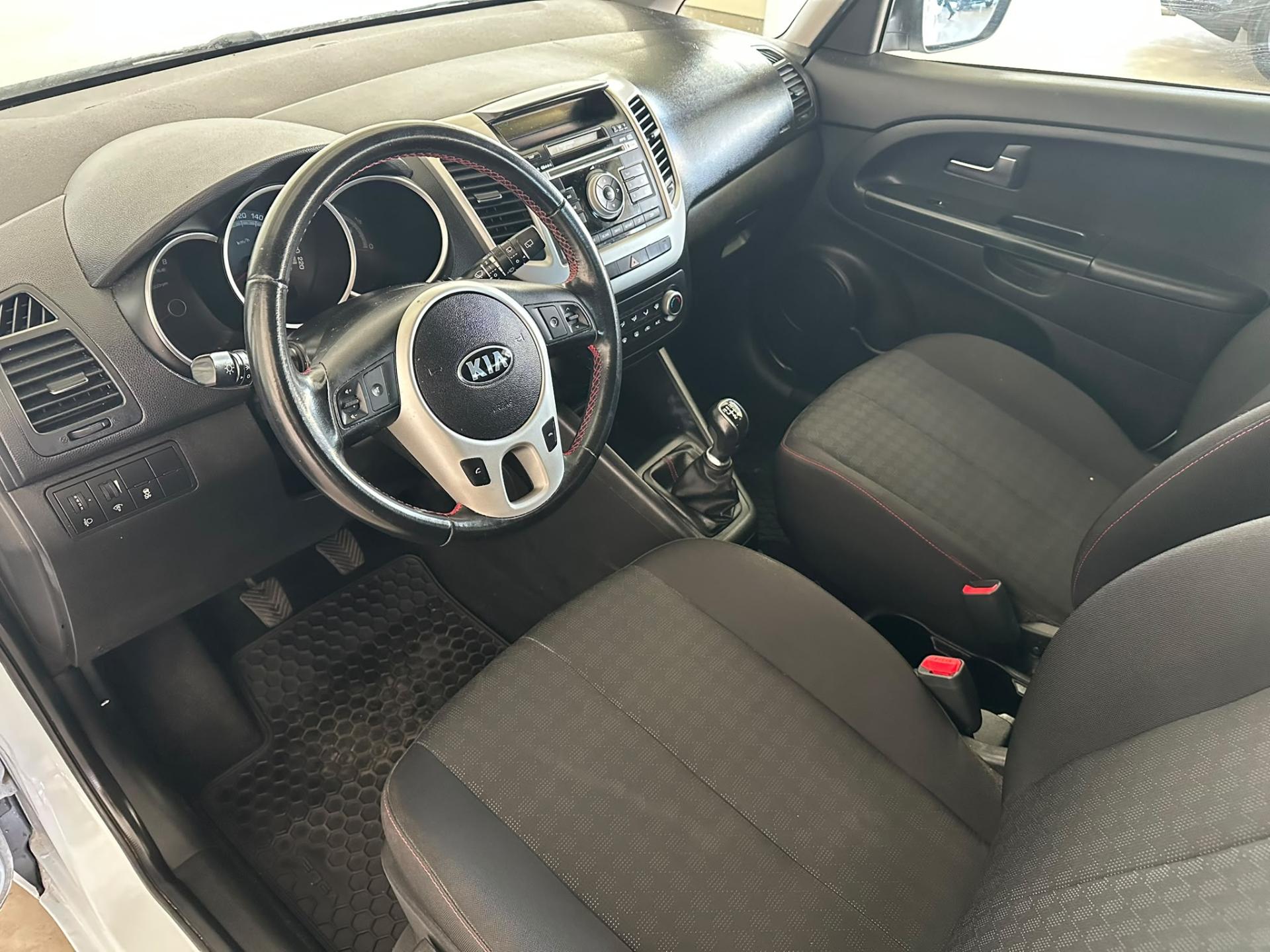 Kia Venga hatchback