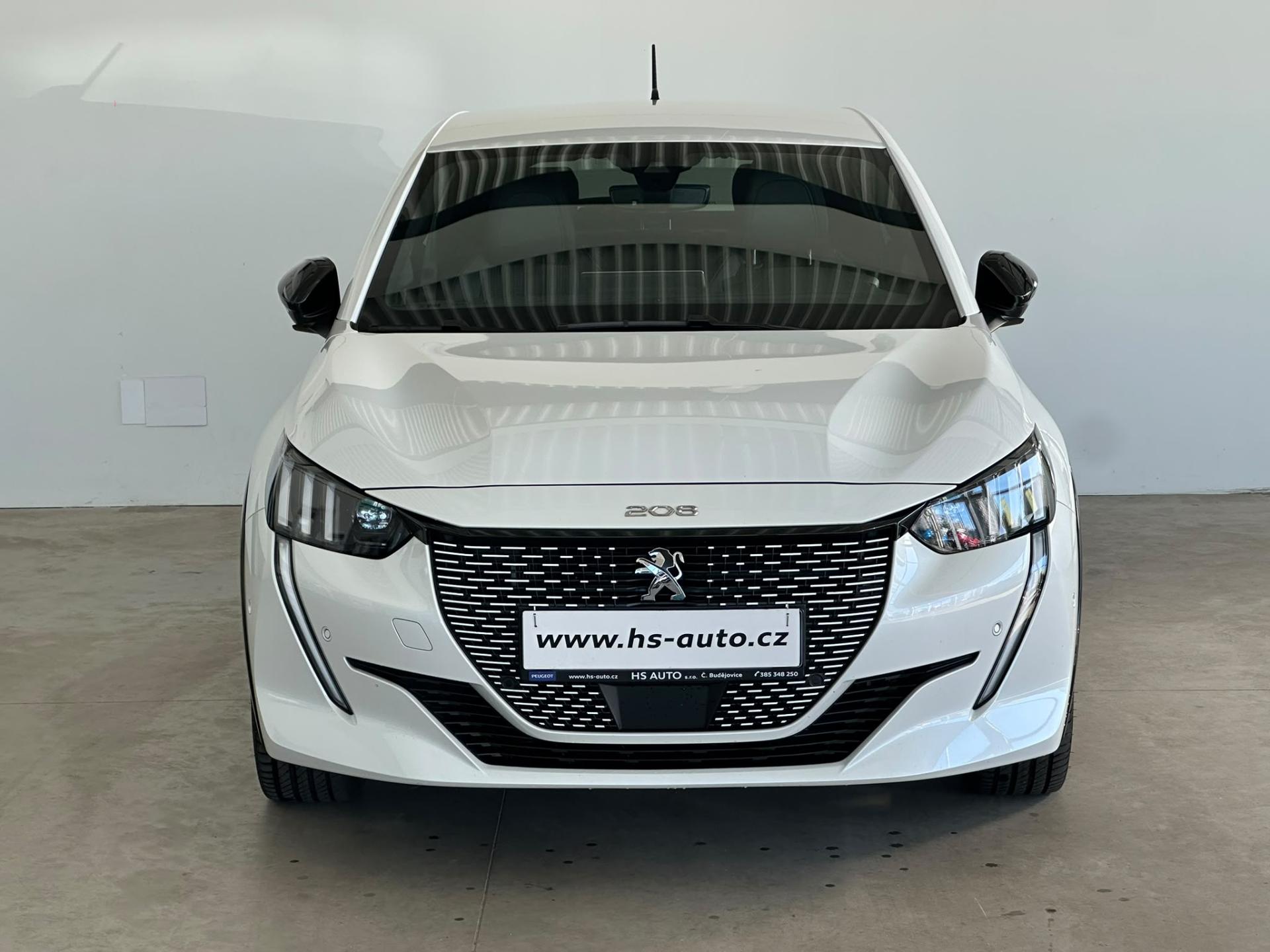 Peugeot 208 hatchback